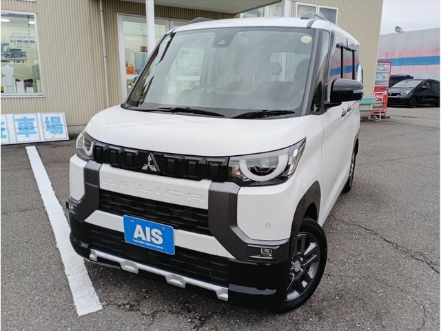 2024 Mitsubishi Delica Mini