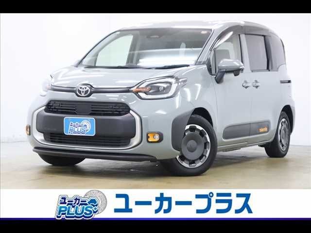 Toyota Sienta HV