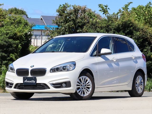BMW 218I