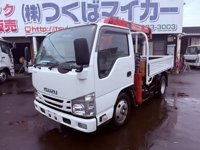 2016 Isuzu ELF