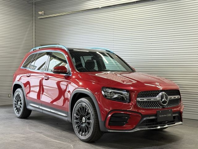 Mercedes-Benz GLB180