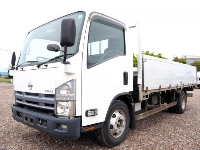 Nissan Atlas