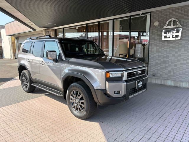Toyota Land Cruiser 250