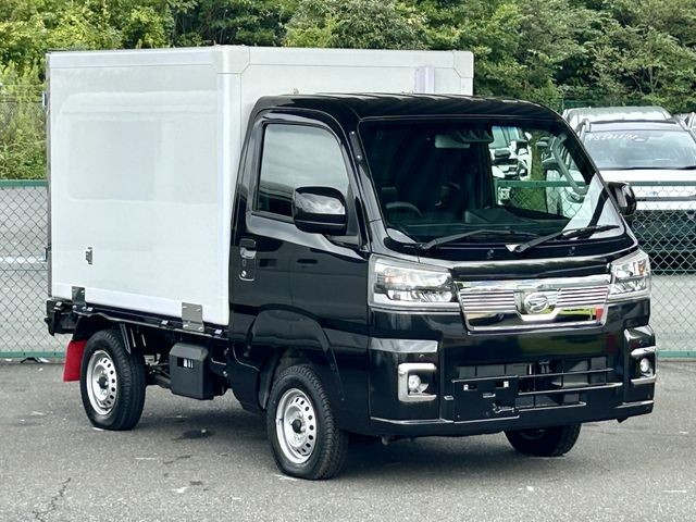 2022 Daihatsu Hijet Truck