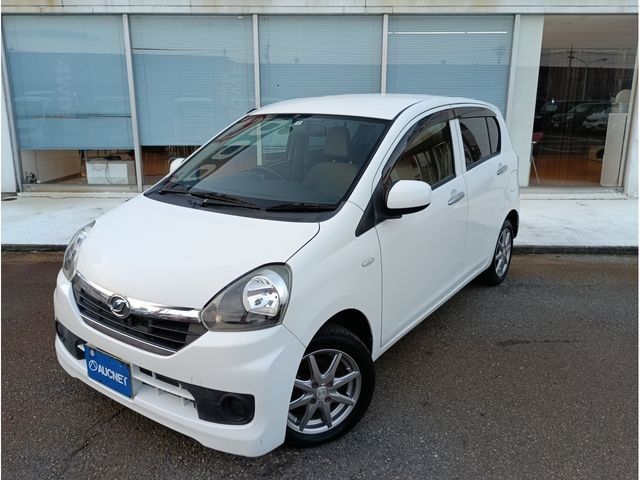 2015 Daihatsu Mira ES