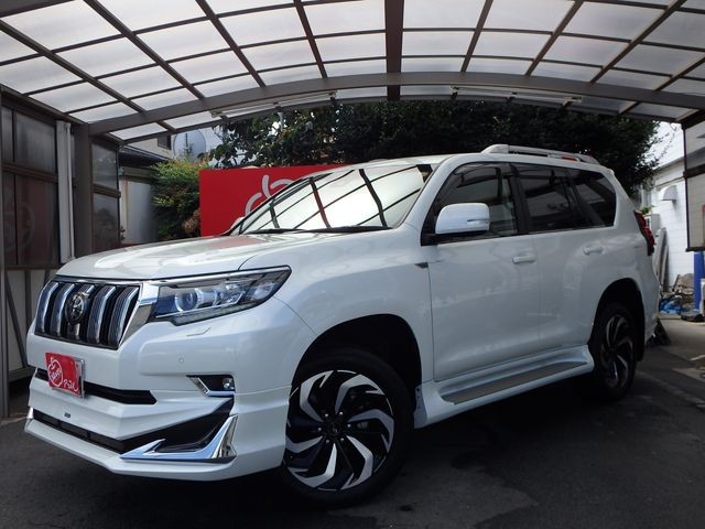 2022 Toyota Land Cruiser Prado