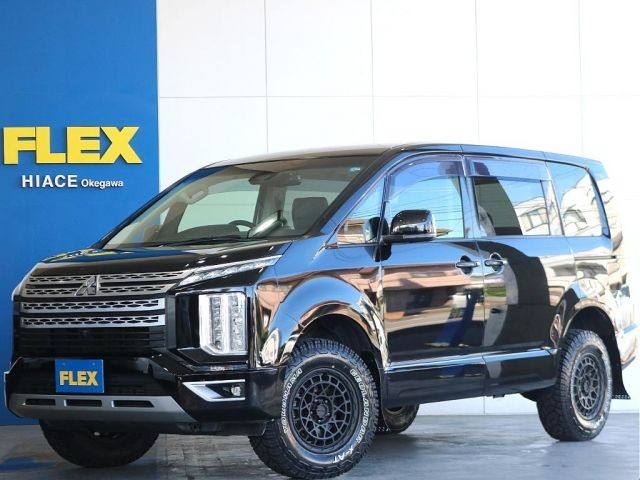 2019 Mitsubishi Delica D5