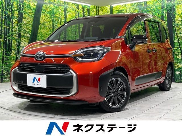 Toyota Sienta HV