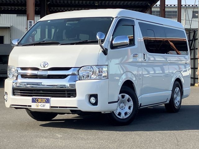 Toyota Hiace V