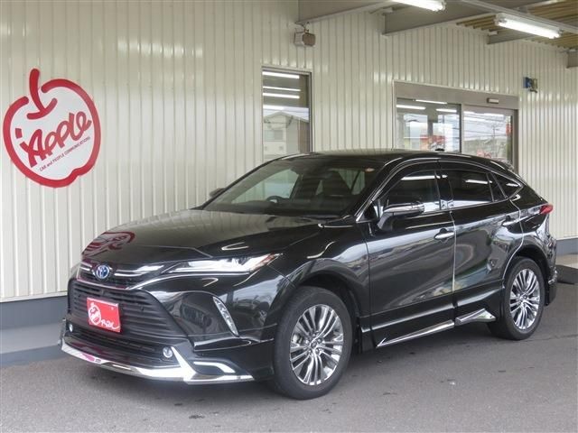 2022 Toyota Harrier HV