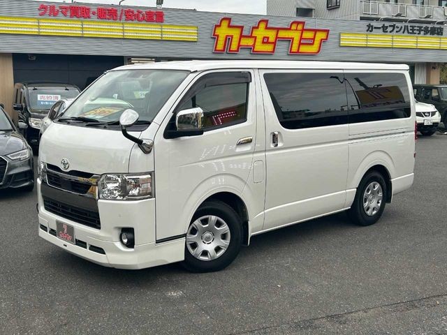 2021 Toyota Hiace V