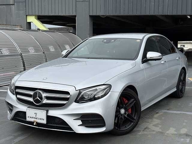Mercedes-Benz E200
