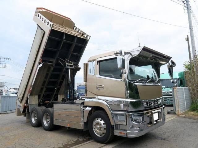 2019 Mitsubishi Super Great