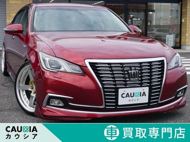 2016 Toyota Crown HV
