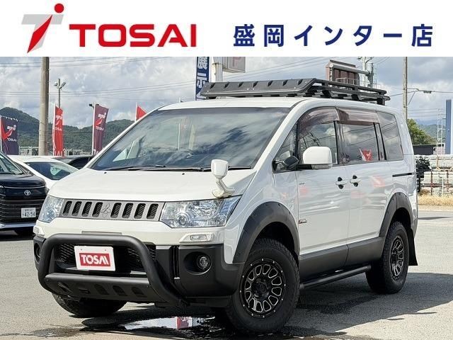 2014 Mitsubishi Delica D5