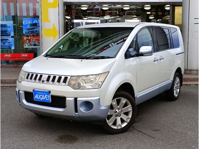 2008 Mitsubishi Delica D5