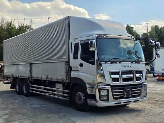 2014 Isuzu Giga