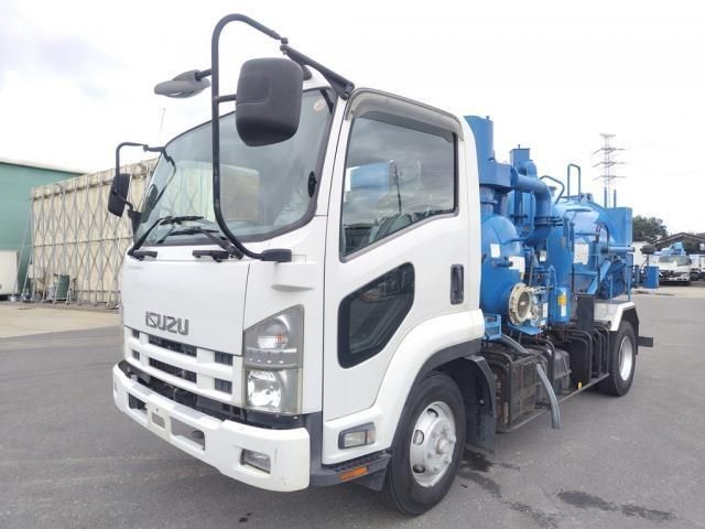 Isuzu Forward