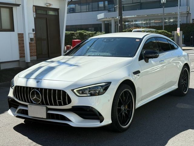 Mercedes-Benz GT