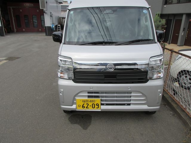 Nissan Clipper V