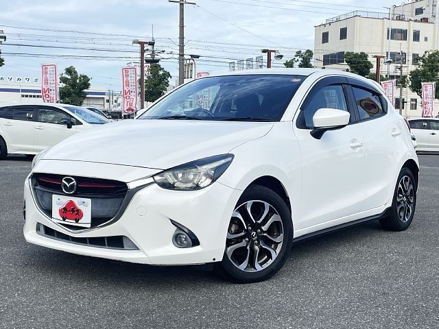 2015 Mazda Demio