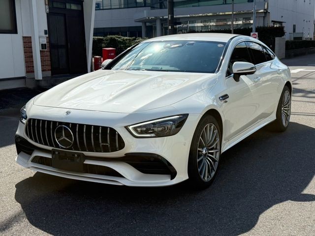 Mercedes-Benz GT