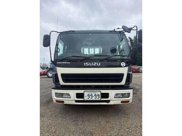2005 Isuzu Giga