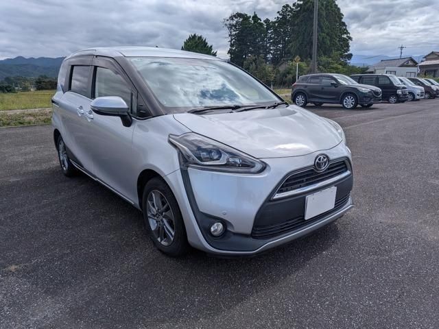 2018 Toyota Sienta