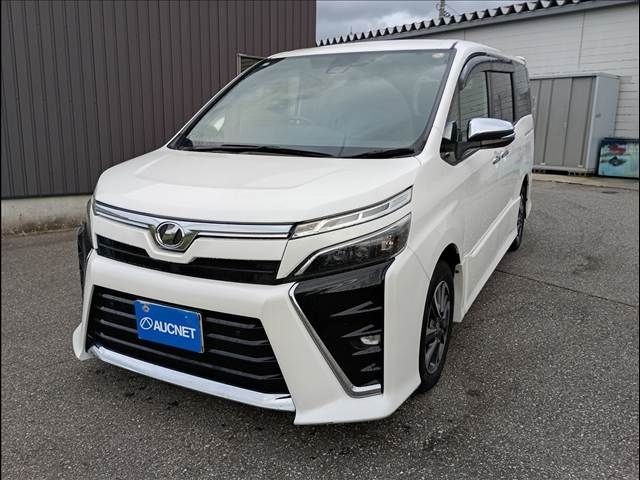 2019 Toyota Voxy