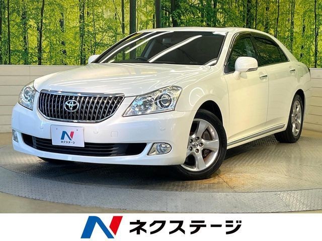 2011 Toyota Crown Majesta