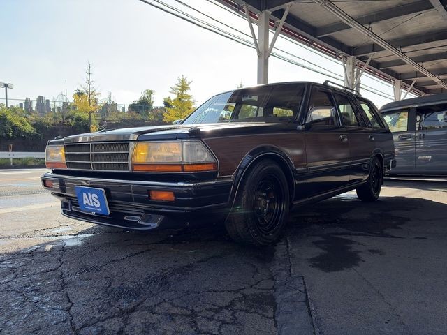 1999 Nissan Gloria
