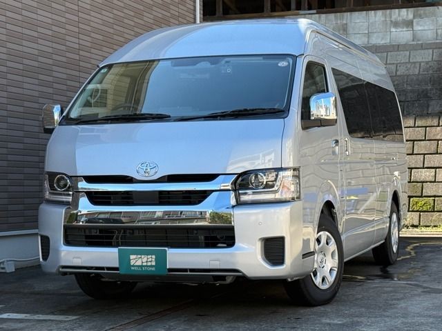 Toyota Hiace W