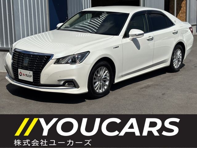 2015 Toyota Crown HV