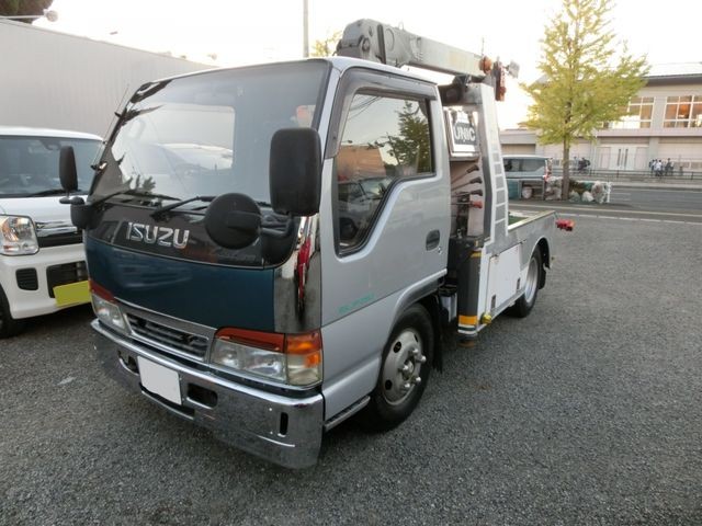 Isuzu ELF