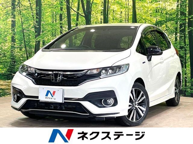 2017 Honda FIT HV