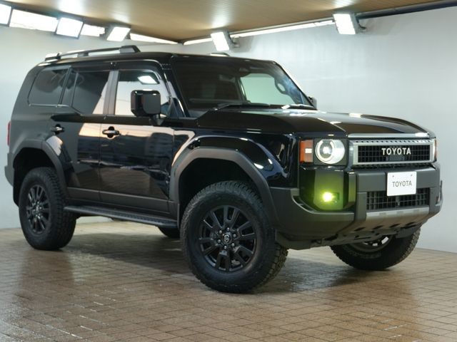 Toyota Land Cruiser 250
