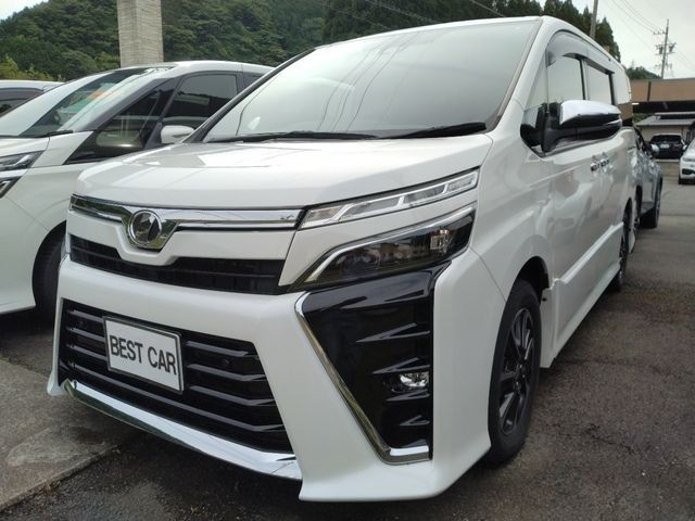2019 Toyota Voxy