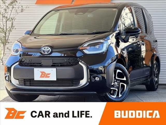 Toyota Sienta HV