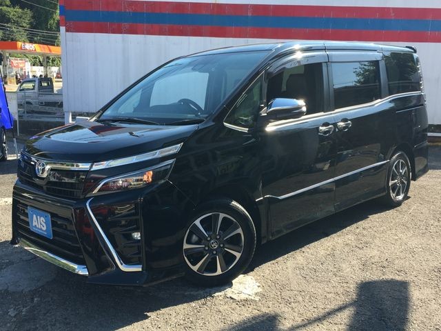 2021 Toyota Voxy