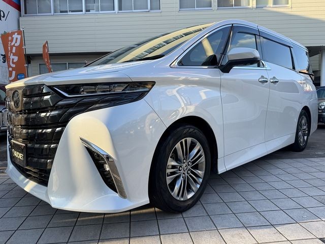 Toyota Alphard HV