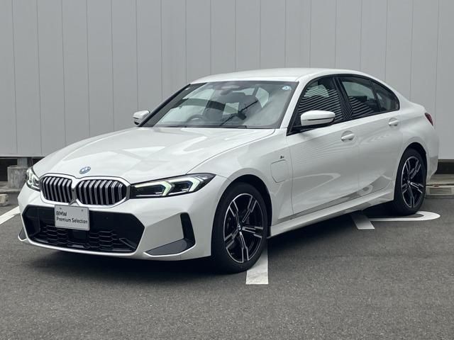 BMW 330E