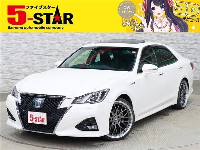 2016 Toyota Crown HV