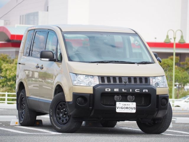2007 Mitsubishi Delica D5