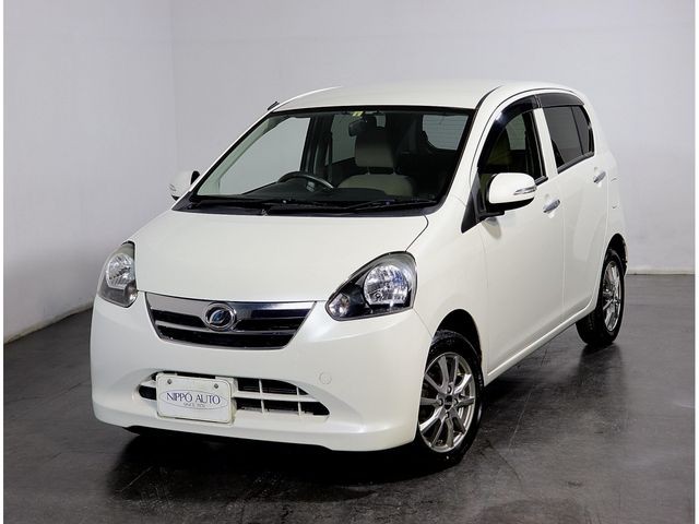 2012 Daihatsu Mira ES