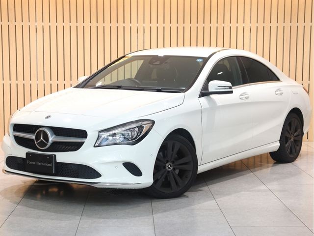 Mercedes-Benz CLA220