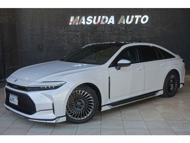 2024 Toyota Crown HV