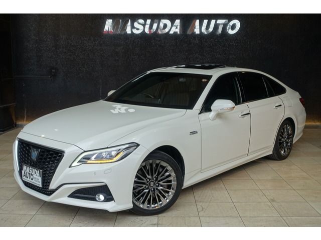 2018 Toyota Crown HV