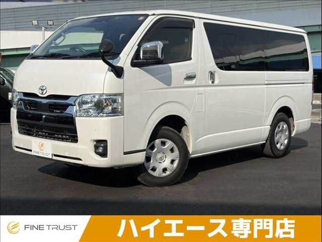 Toyota Hiace V