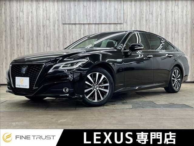 2018 Toyota Crown HV