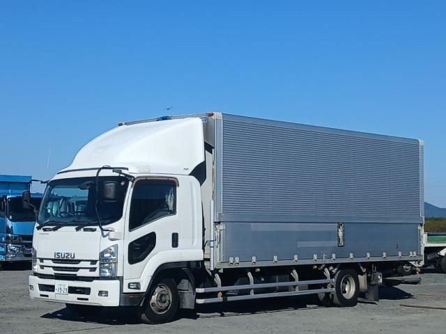 2016 Isuzu Forward
